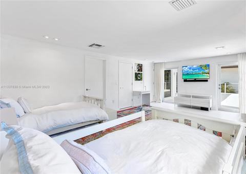 Bedroom - 345 Harbor Ct, Key Biscayne, FL 33149 photo 9 of 9