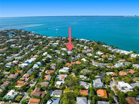 View/Area - 345 Harbor Ct, Key Biscayne, FL 33149 photo 11 of 11