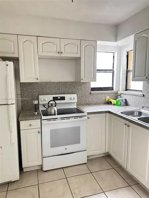 7675 NW 3rd Ave, Miami, FL 33150 photo 6
