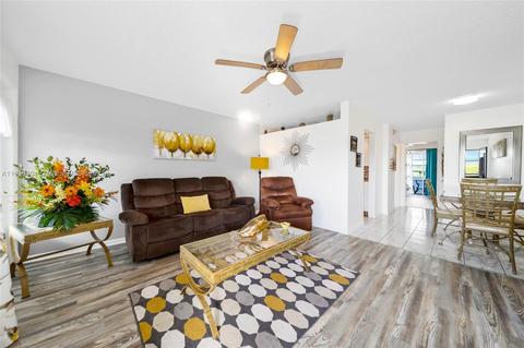 15610 NE 6th Ave #34C, Miami, FL 33162