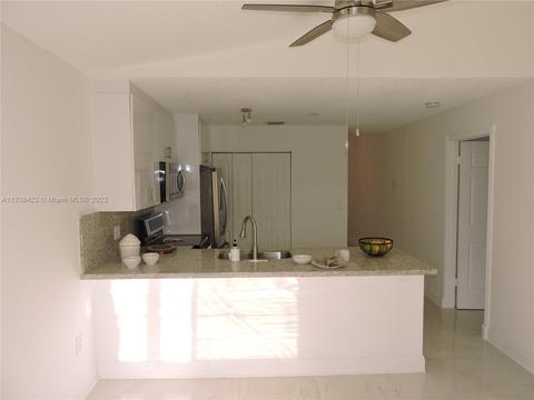 6440 W 24th Ct, Hialeah, FL 33016 photo 22