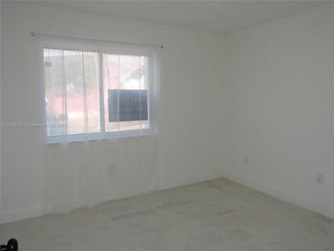 6440 W 24th Ct, Hialeah, FL 33016 photo 7