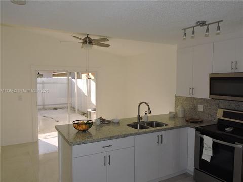 6440 W 24th Ct, Hialeah, FL 33016 photo 14