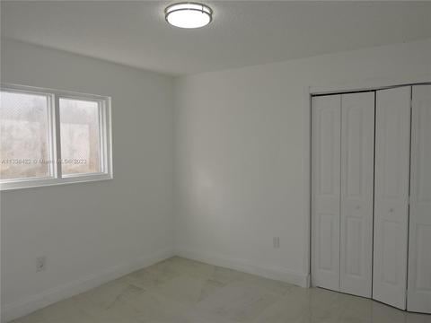 6440 W 24th Ct, Hialeah, FL 33016 photo 10