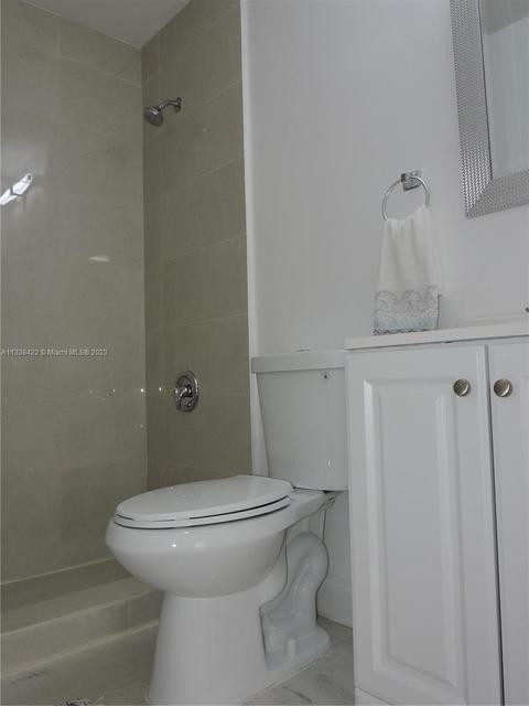 6440 W 24th Ct, Hialeah, FL 33016 photo 20