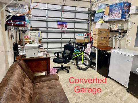 3514 W 97 St, Hialeah, FL 33018 photo 25