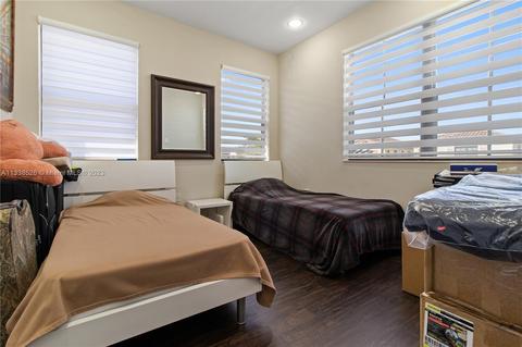 3514 W 97 St, Hialeah, FL 33018 photo 24