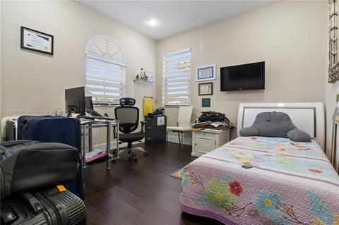 3514 W 97 St, Hialeah, FL 33018 photo 23