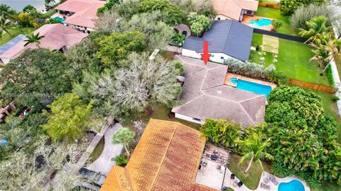 8525 Menteith Ter, Miami Lakes, FL 33016 photo 39