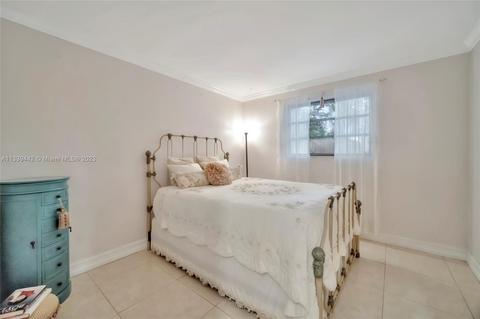 8525 Menteith Ter, Miami Lakes, FL 33016 photo 22