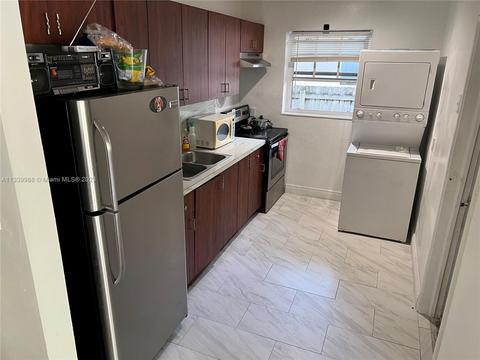 40 NW 68th St, Miami, FL 33150 photo 12