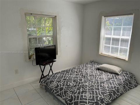 40 NW 68th St, Miami, FL 33150 photo 14