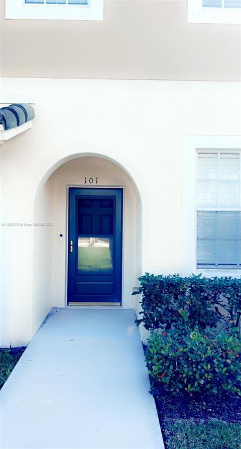 1570 SE Sheffield Ter #101, Stuart, FL 34994 photo 18