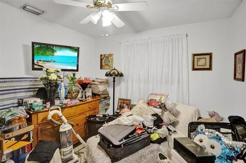 214 E 62nd St, Hialeah, FL 33013 photo 30