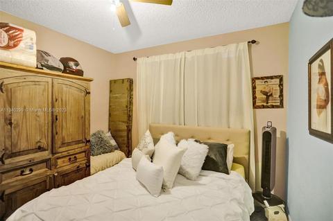 214 E 62nd St, Hialeah, FL 33013 photo 23