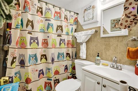 214 E 62nd St, Hialeah, FL 33013 photo 27