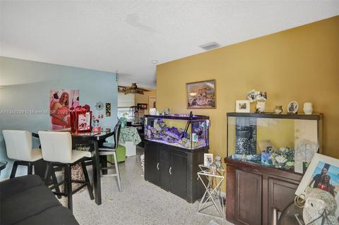 214 E 62nd St, Hialeah, FL 33013 photo 6