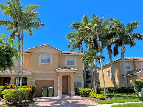 956 NE 42nd Ave, Homestead, FL 33033