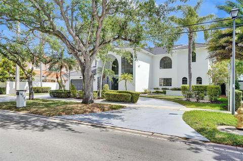 16253 NW 82nd Ave, Miami Lakes, FL 33016