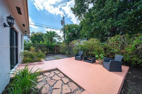 6460 E 3rd Ave, Hialeah, FL 33013 photo 23