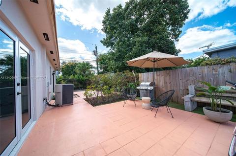 6460 E 3rd Ave, Hialeah, FL 33013 photo 18