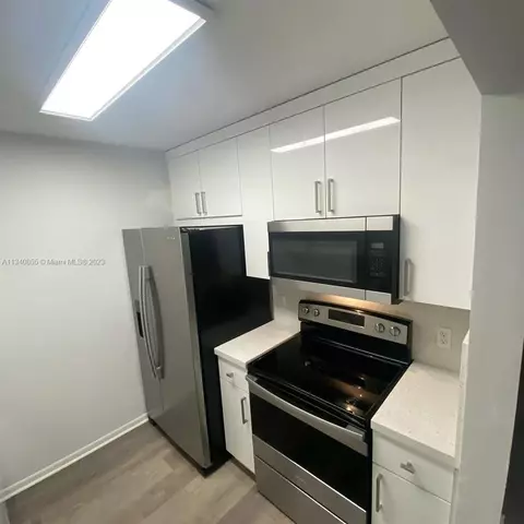 400 SW 134th Way #208F, Pembroke Pines, FL 33027