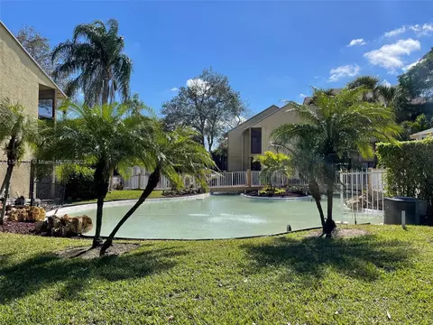 2311 N Congress Ave #12, Boynton Beach, FL 33426