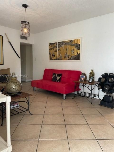 310 W 38th St, Hialeah, FL 33012 photo 2