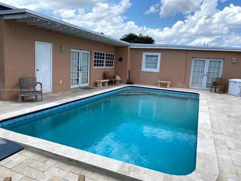 310 W 38th St, Hialeah, FL 33012 photo 12