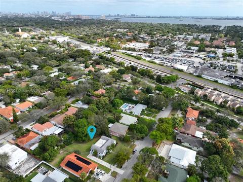 453 NE 89th St, El Portal, FL 33138 photo 35