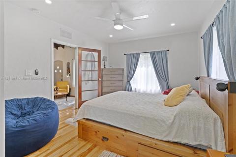 453 NE 89th St, El Portal, FL 33138 photo 20
