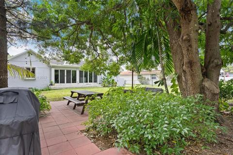453 NE 89th St, El Portal, FL 33138 photo 31