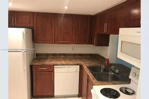 2800 NW 56th Ave #G102, Lauderhill, FL 33313