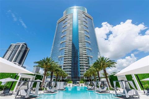 851 NE 1st Ave #1405, Miami, FL 33132