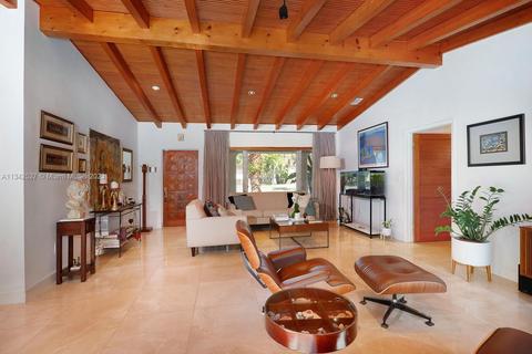 520 Luenga Ave, Coral Gables, FL 33146 photo 8