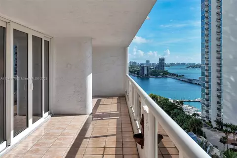 1717 N Bayshore Dr #A-1954, Miami, FL 33132