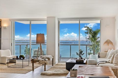 10 Venetian Way #1802, Miami Beach, FL 33139