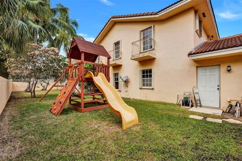 20100 Red Run Dr, Hialeah, FL 33015 photo 52