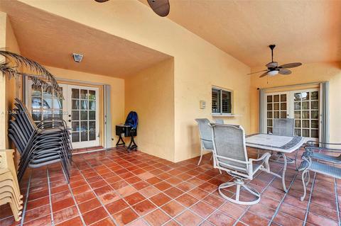 20100 Red Run Dr, Hialeah, FL 33015 photo 41
