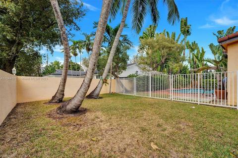 20100 Red Run Dr, Hialeah, FL 33015 photo 50