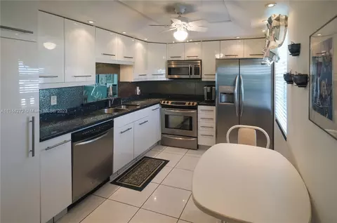 111 SE 3rd Ave #507, Dania Beach, FL 33004