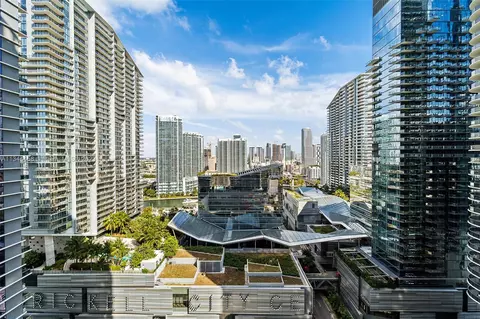45 SW 9th St #2409, Miami, FL 33130