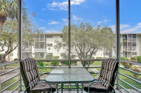 1395 NE 167th St #207, Miami, FL 33162