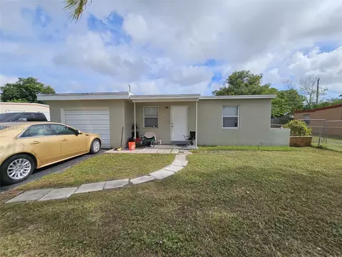 1808 NW 25th Ave, Fort Lauderdale, FL 33311