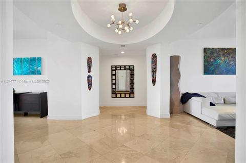 19111 E Collins Ave #1603, Sunny Isles Beach, FL 33160