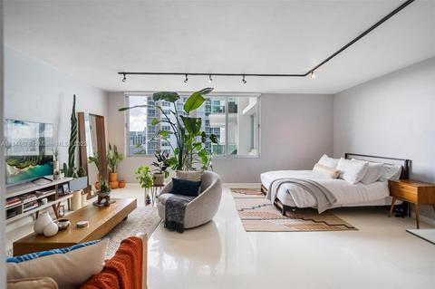 1000 West Ave #701, Miami Beach, FL 33139