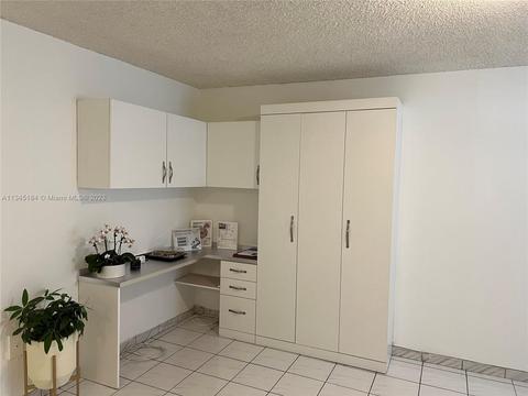 1614 West Ave #203, Miami Beach, FL 33139