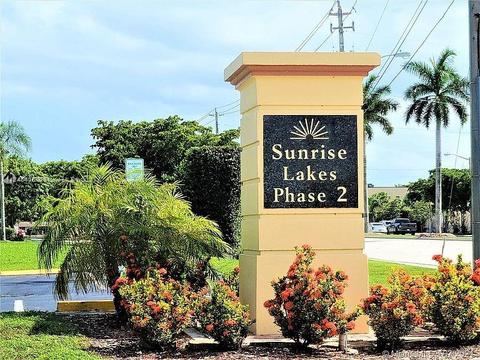 8280 Sunrise Lakes Blvd #104, Sunrise, FL 33322