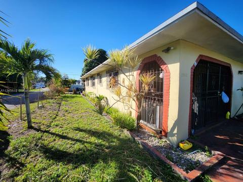 2952 NW 91st St, Miami, FL 33147