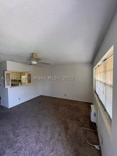 155 Andover F #155, West Palm Beach, FL 33417